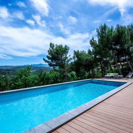 Le Tholonet Villa Lumineuse Avec Piscine Clim 1Ere Etage Vue Panoramique Sur Les Montagnes Sur Le Site De La Sainte-Victoire מראה חיצוני תמונה