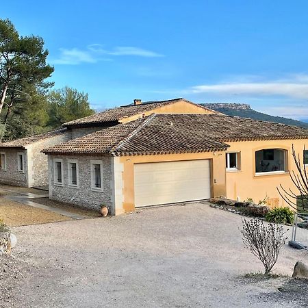 Le Tholonet Villa Lumineuse Avec Piscine Clim 1Ere Etage Vue Panoramique Sur Les Montagnes Sur Le Site De La Sainte-Victoire מראה חיצוני תמונה