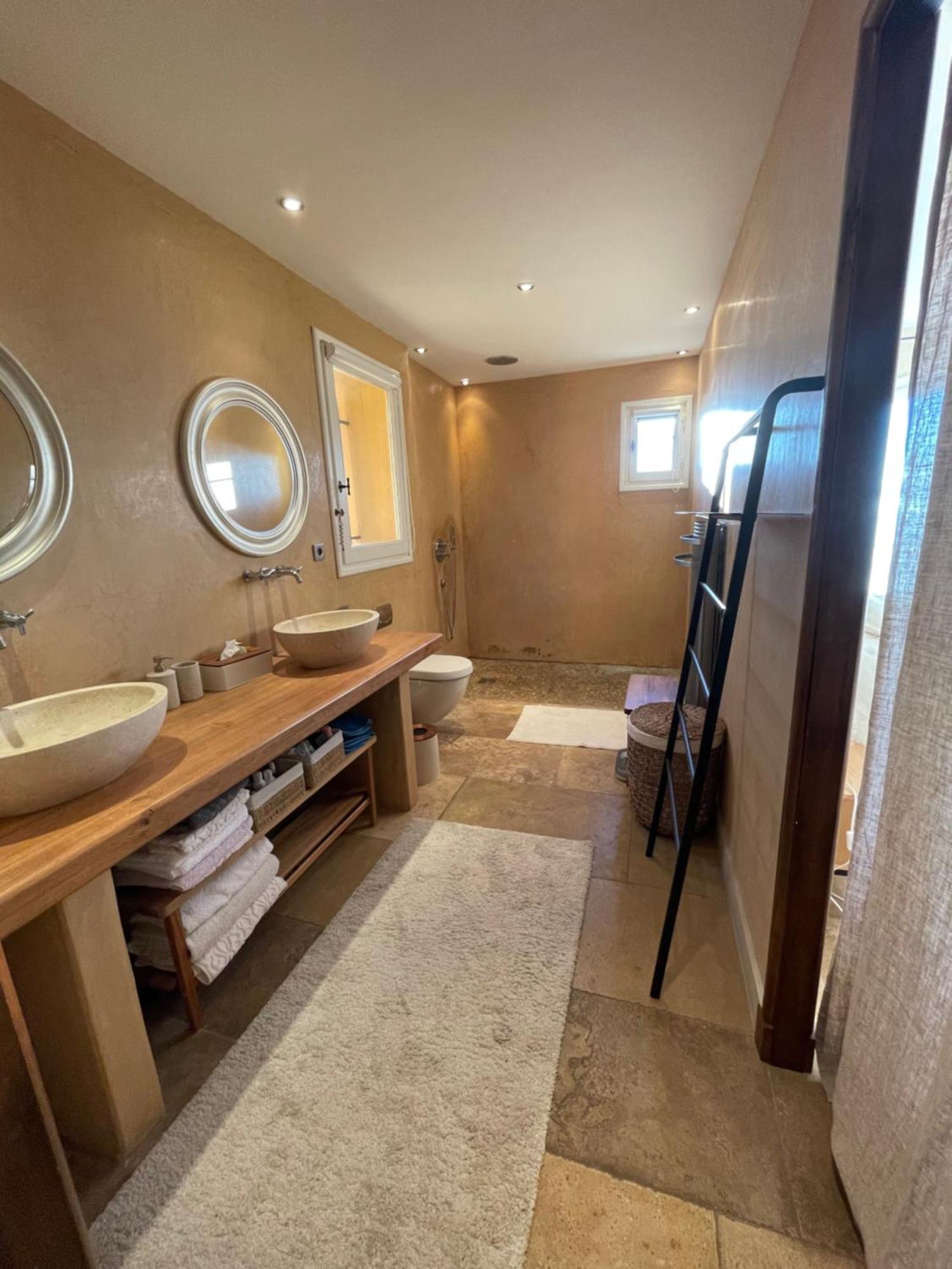 Le Tholonet Villa Lumineuse Avec Piscine Clim 1Ere Etage Vue Panoramique Sur Les Montagnes Sur Le Site De La Sainte-Victoire מראה חיצוני תמונה